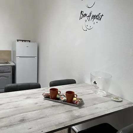 Dom wakacyjny Les De La Maison Authentique Du Centre Historique