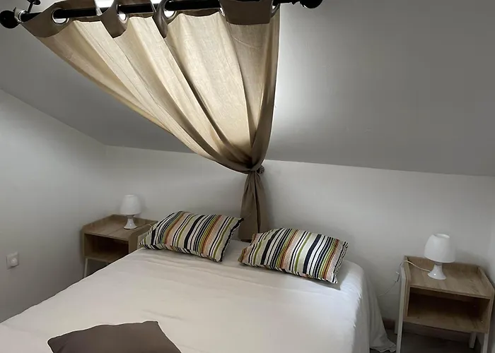 Tatil Evi Les De La Maison Authentique Du Centre Historique Monthermé